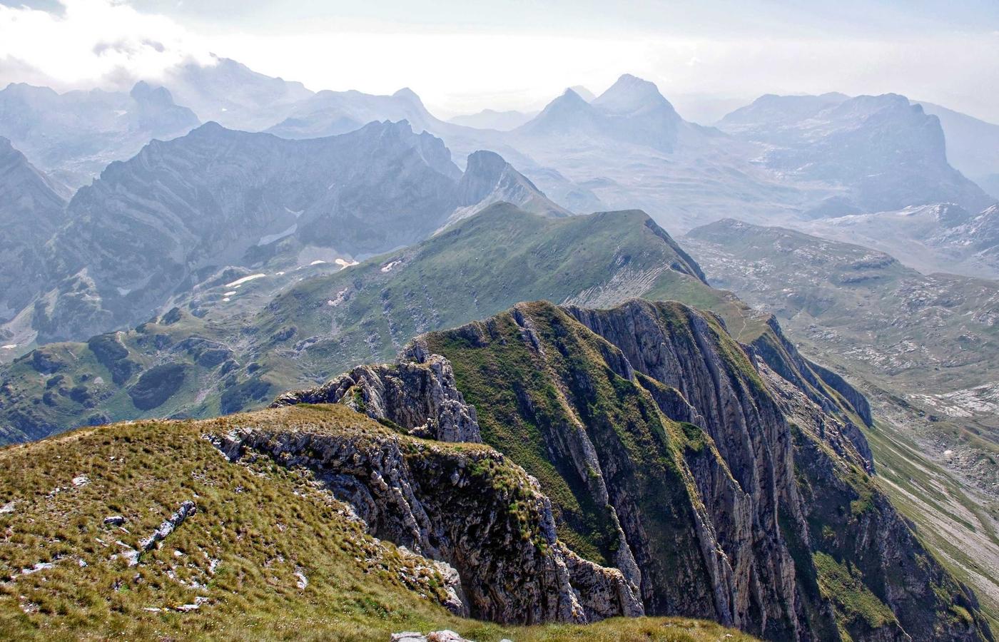 Icono de manicura clásica